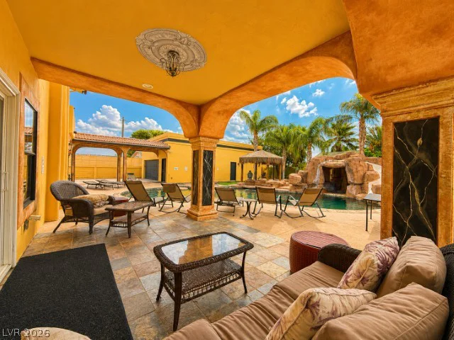 5763 Oakey, Las Vegas, NV 89146