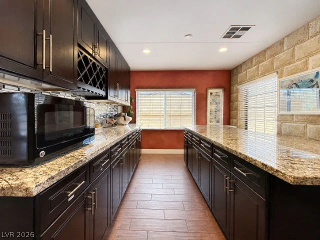 5763 Oakey, Las Vegas, NV 89146