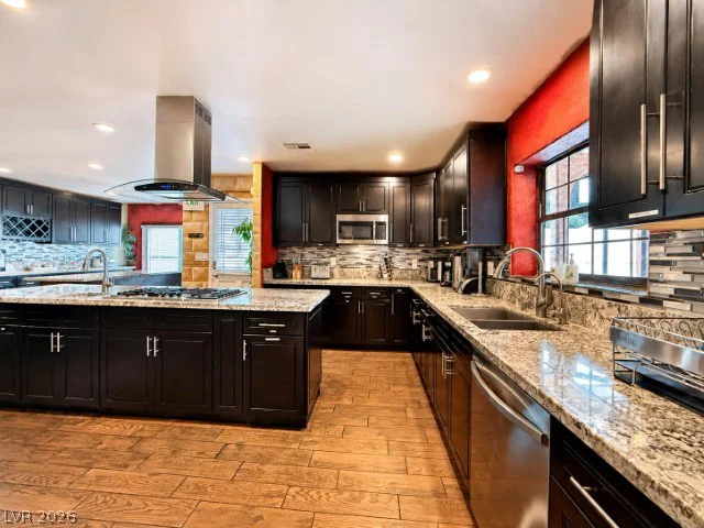 5763 Oakey, Las Vegas, NV 89146