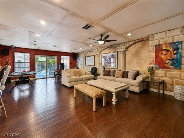 5763 Oakey, Las Vegas, NV 89146