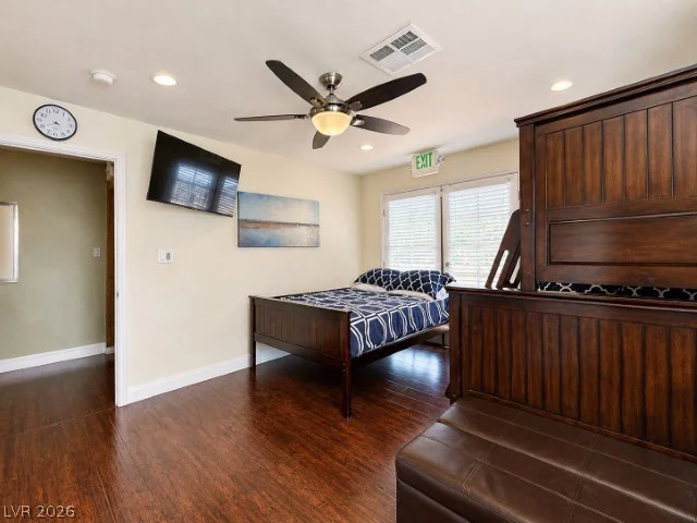5763 Oakey, Las Vegas, NV 89146