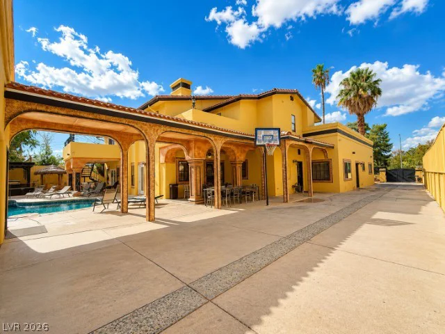 5763 Oakey, Las Vegas, NV 89146
