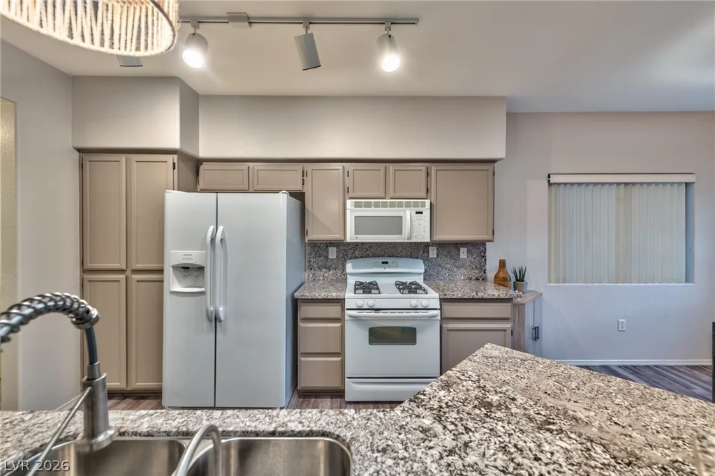 1050 Cactus, Las Vegas, NV 89183