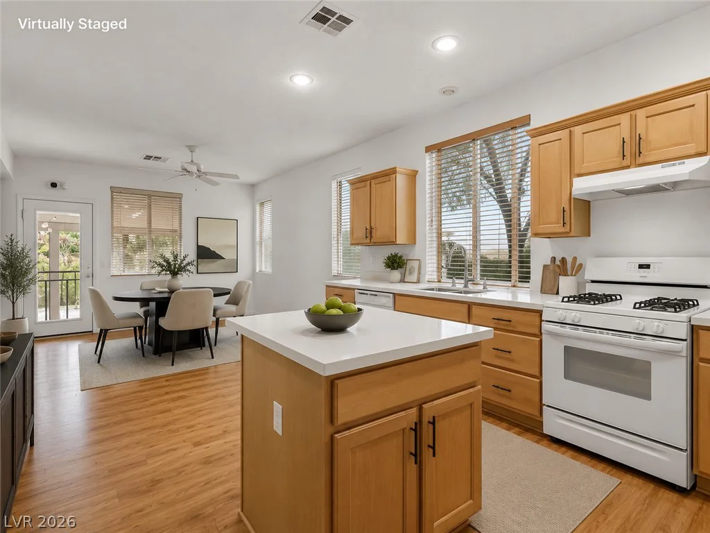 10034 Canyon Dunes, Las Vegas, NV 89147