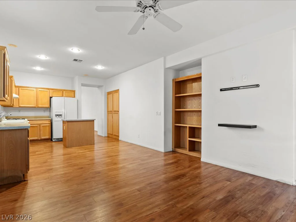 10034 Canyon Dunes, Las Vegas, NV 89147