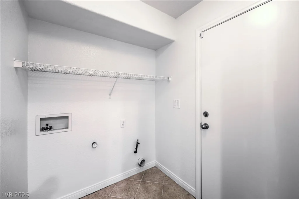 10720 Attleboro Park, Las Vegas, NV 89129