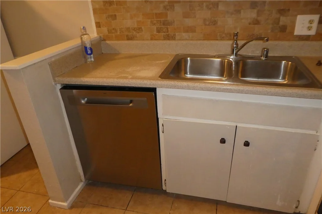 212 Orland, Las Vegas, NV 89107
