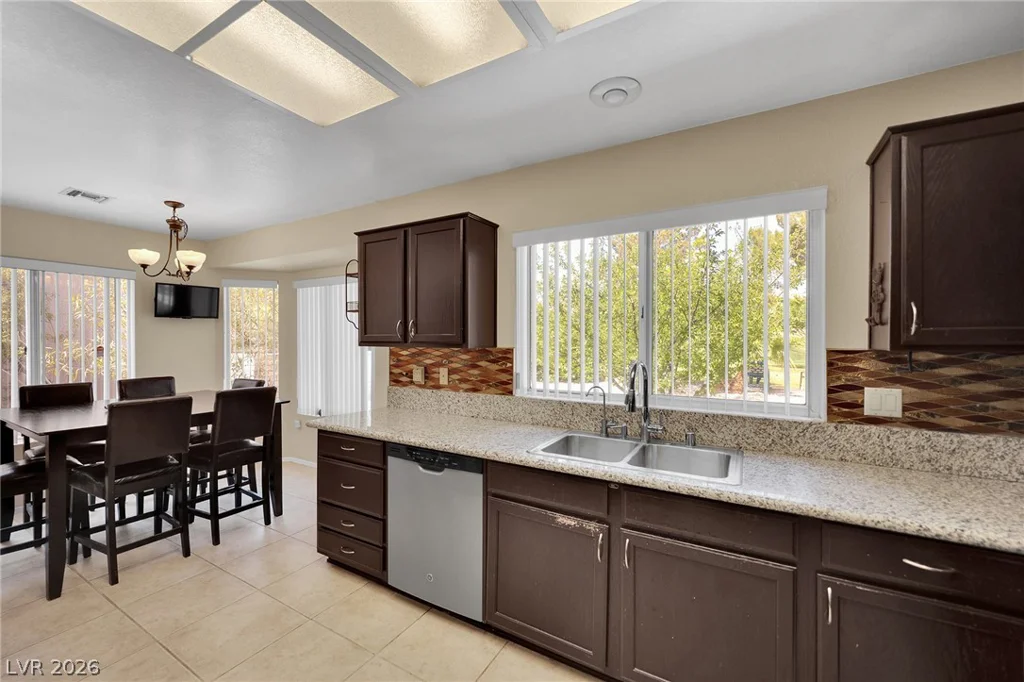3101 Wonderview, Las Vegas, NV 89134