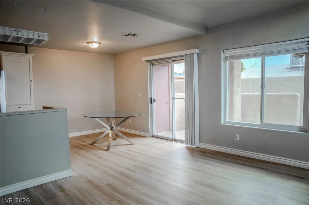 555 Roxella, Las Vegas, NV 89110