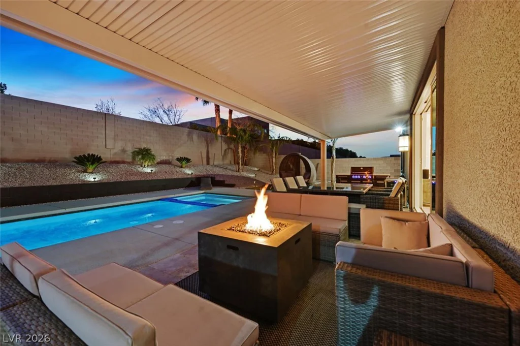 2689 Pioneer Estates, Las Vegas, NV 89117