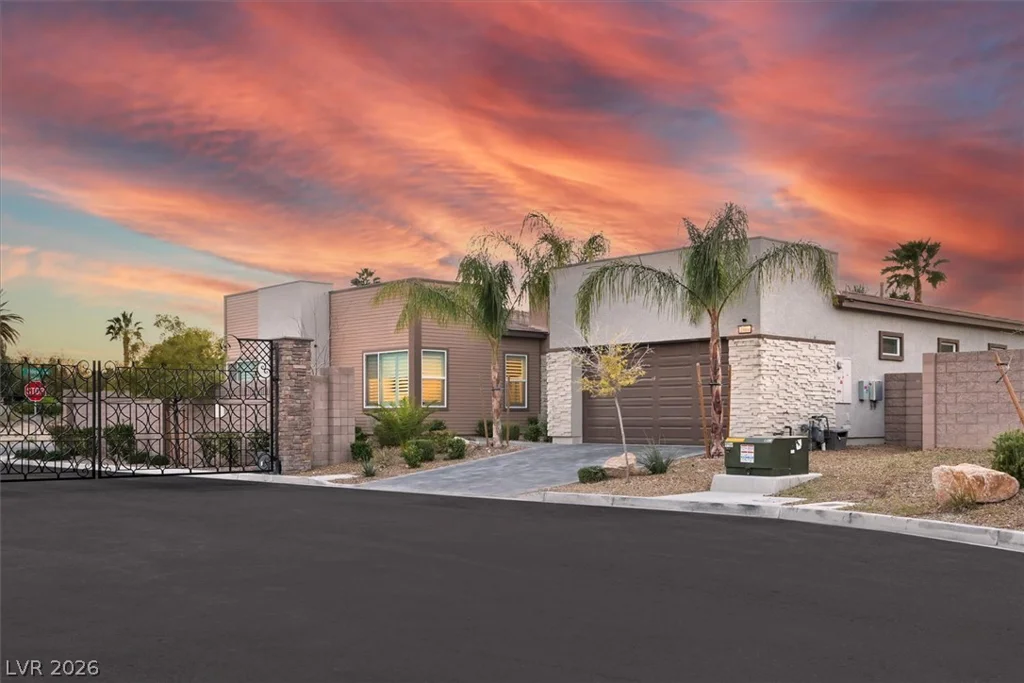 2689 Pioneer Estates, Las Vegas, NV 89117