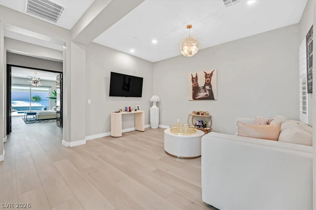 2689 Pioneer Estates, Las Vegas, NV 89117