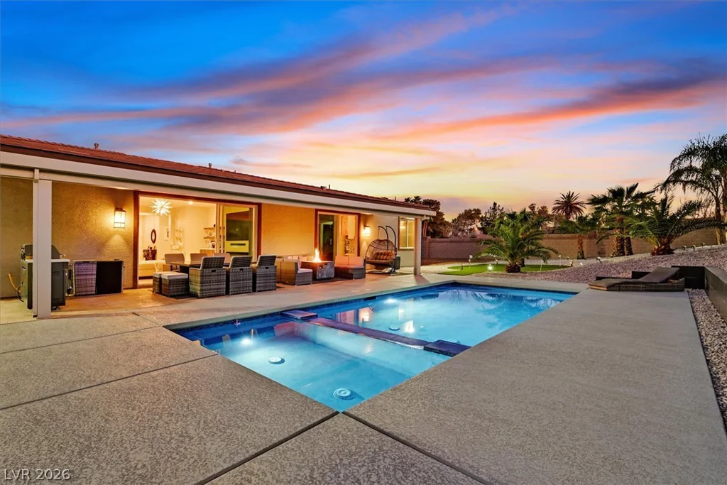 2689 Pioneer Estates, Las Vegas, NV 89117