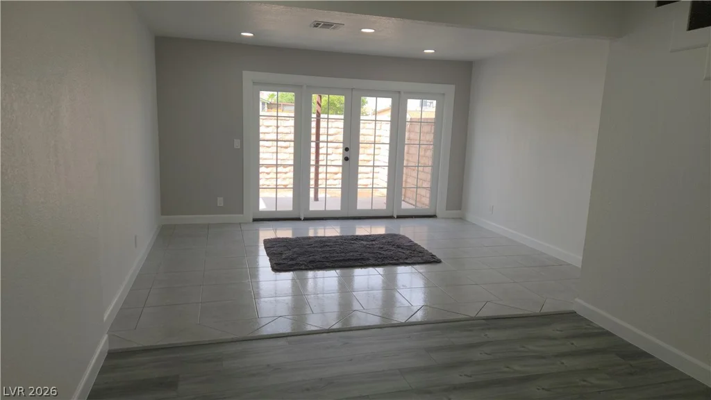 2373 Cardiff, Las Vegas, NV 89108