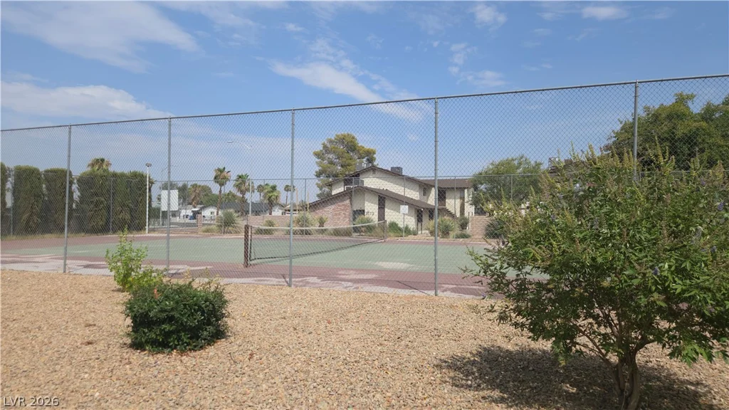 2373 Cardiff, Las Vegas, NV 89108