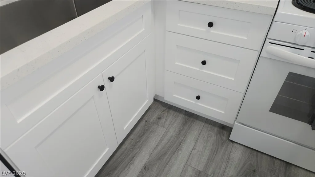 2373 Cardiff, Las Vegas, NV 89108
