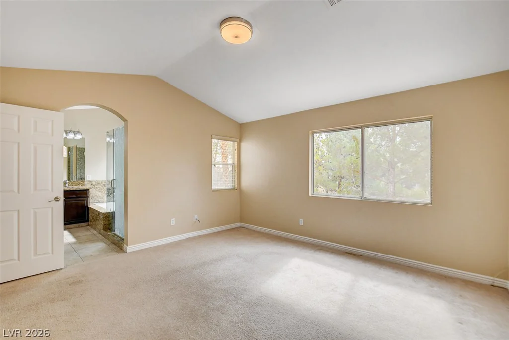 1612 Country Hollow, Las Vegas, NV 89117