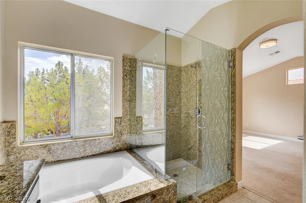 1612 Country Hollow, Las Vegas, NV 89117