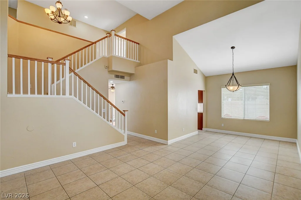 1612 Country Hollow, Las Vegas, NV 89117