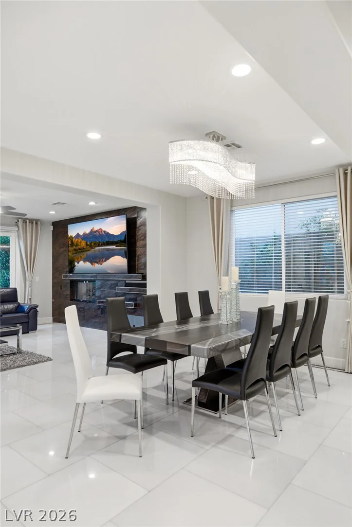 3309 Mission Creek, Las Vegas, NV 89135