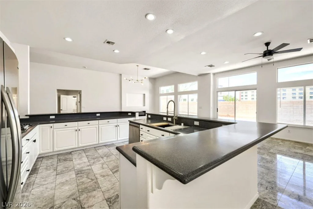 340 Kenya, Las Vegas, NV 89123
