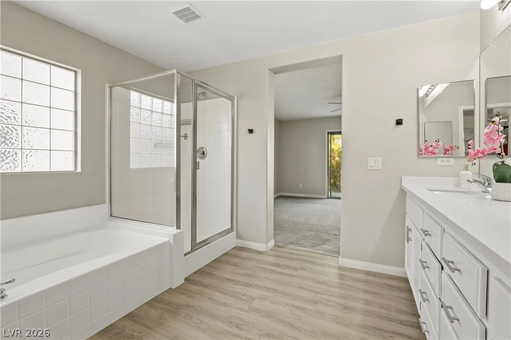5567 Spruce Hill, Las Vegas, NV 89148