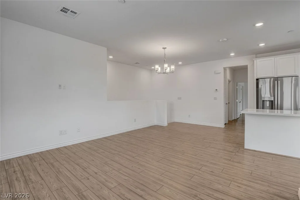 25 Barbara, Las Vegas, NV 89183