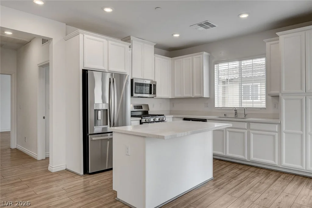 25 Barbara, Las Vegas, NV 89183