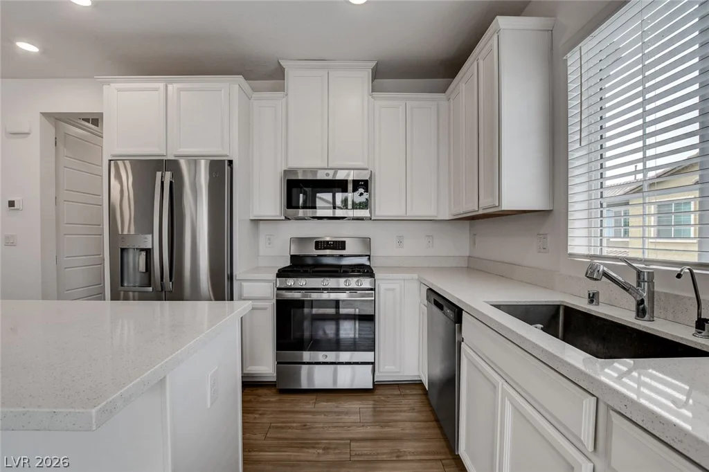 25 Barbara, Las Vegas, NV 89183