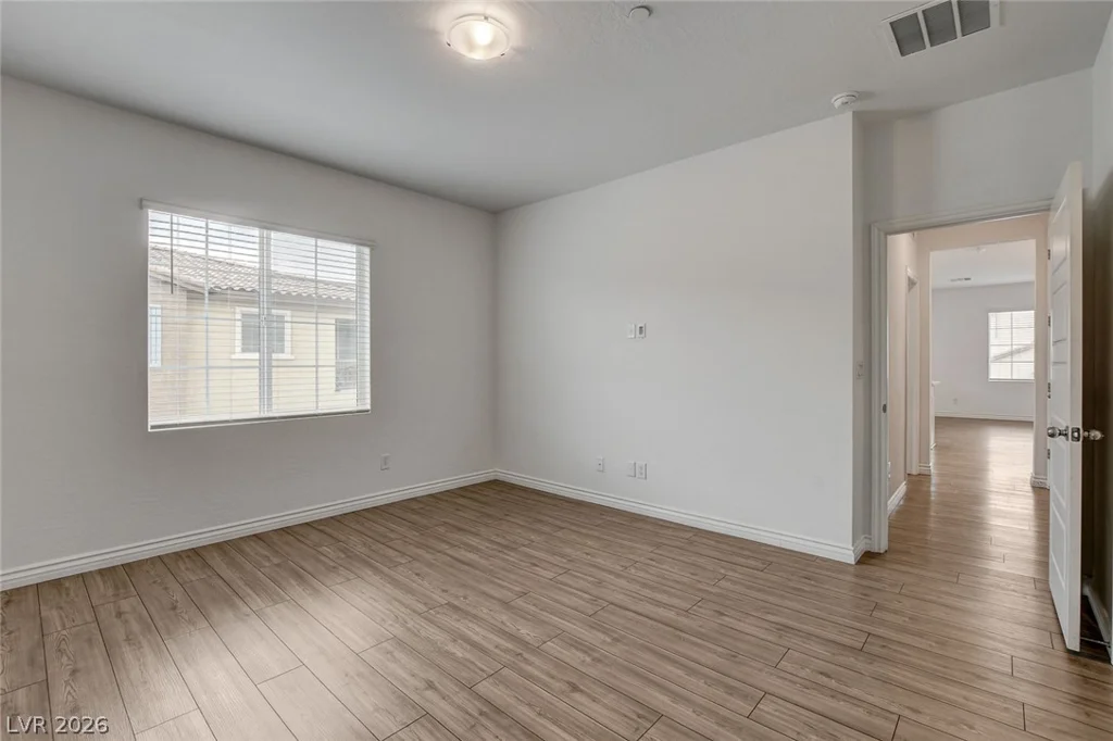 25 Barbara, Las Vegas, NV 89183