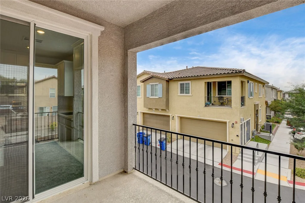 25 Barbara, Las Vegas, NV 89183