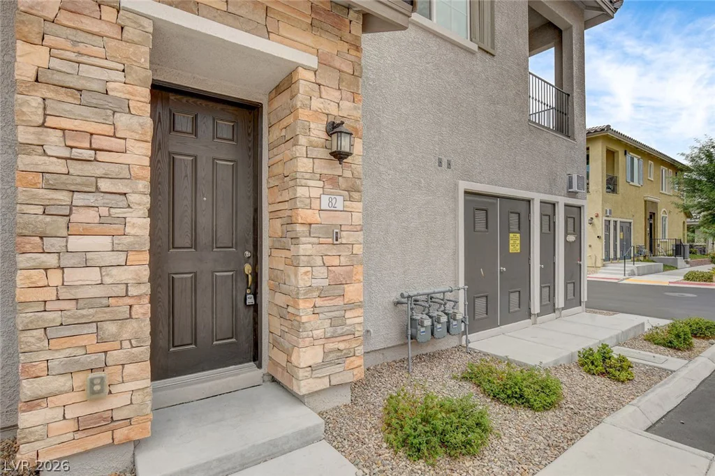 25 Barbara, Las Vegas, NV 89183