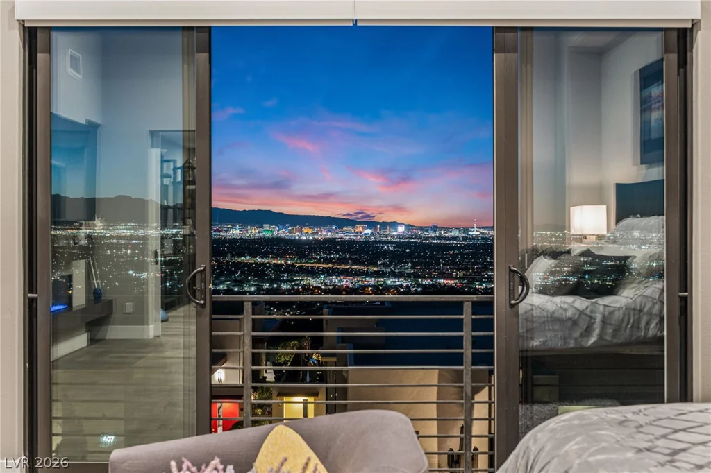 406 Tranquil Peak, Henderson, NV 89012