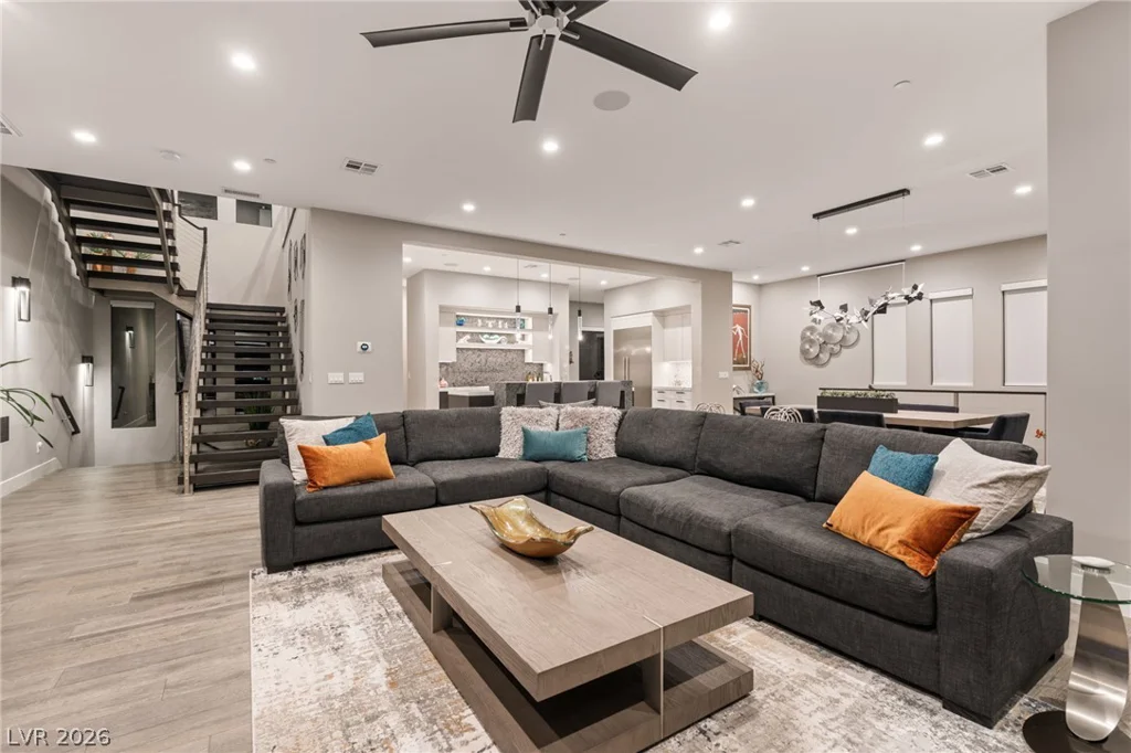406 Tranquil Peak, Henderson, NV 89012