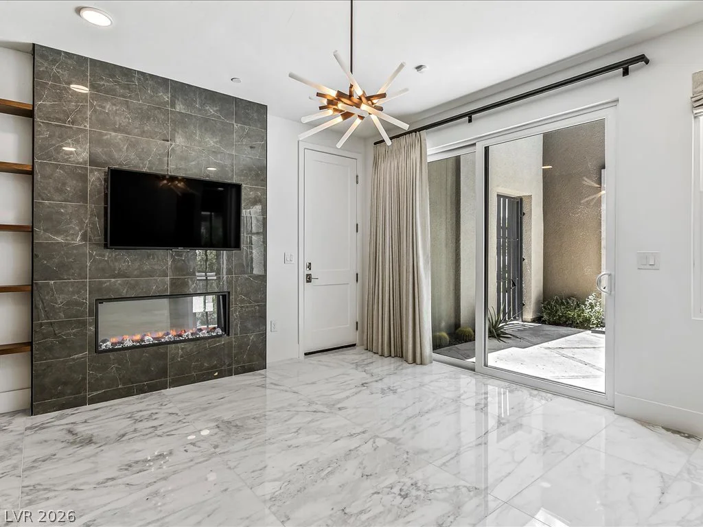 12070 Granite Canyon, Las Vegas, NV 89138