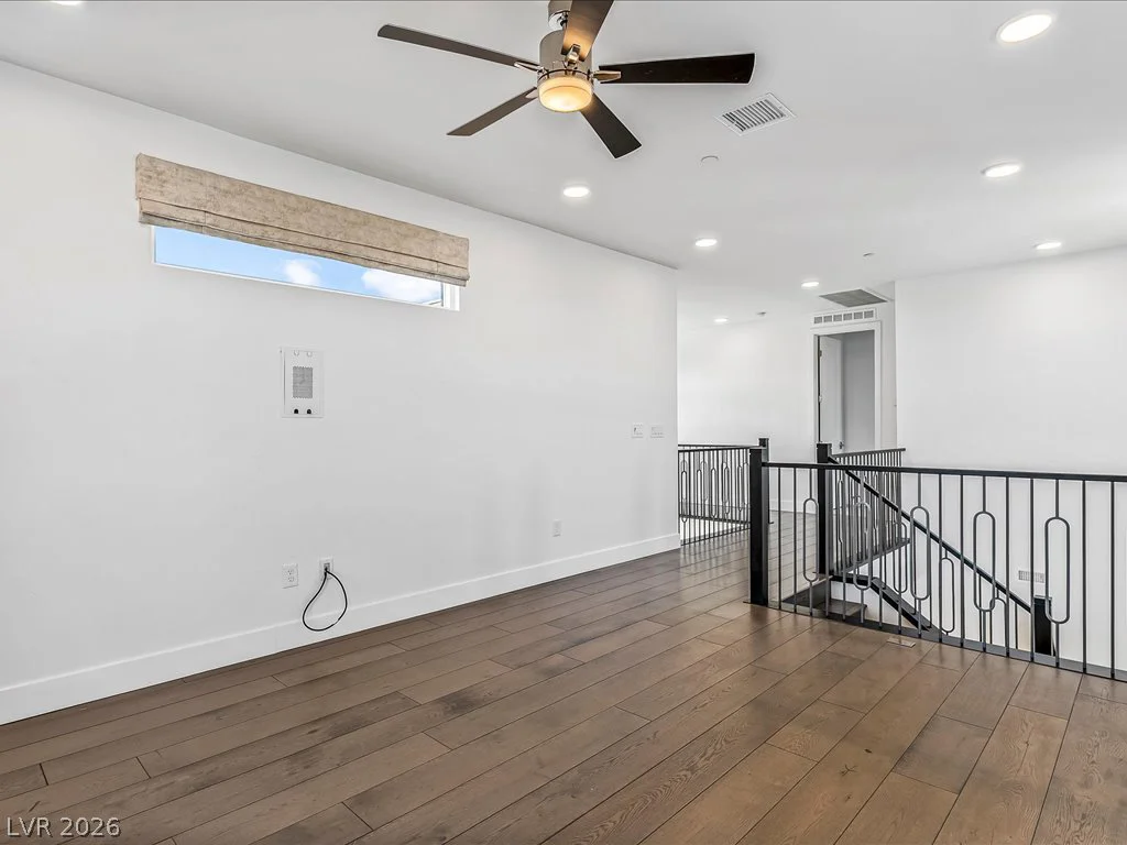 12070 Granite Canyon, Las Vegas, NV 89138