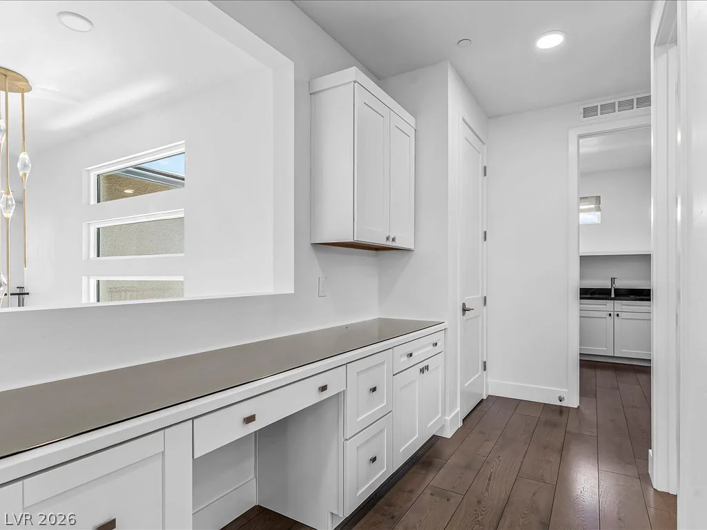 12070 Granite Canyon, Las Vegas, NV 89138