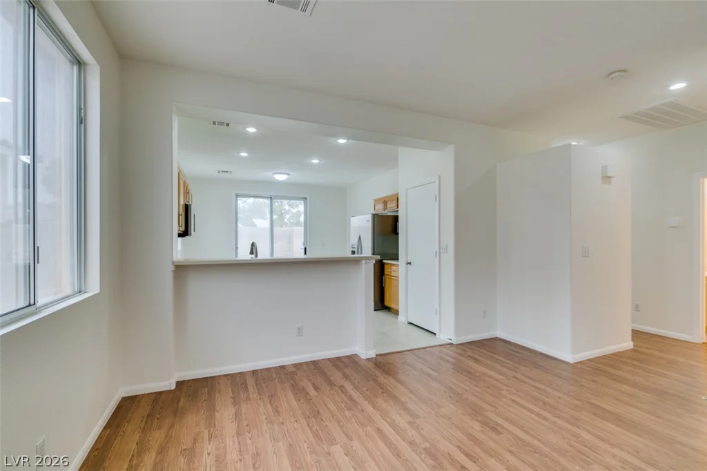 9912 Oriole Crest, Las Vegas, NV 89117