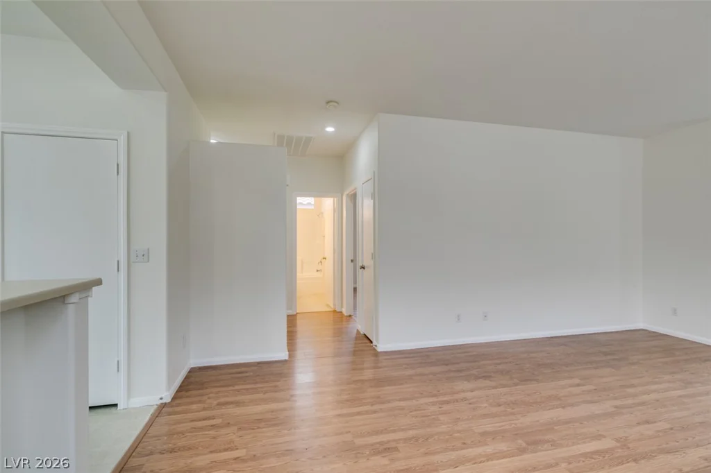 9912 Oriole Crest, Las Vegas, NV 89117