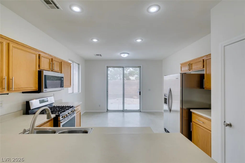 9912 Oriole Crest, Las Vegas, NV 89117