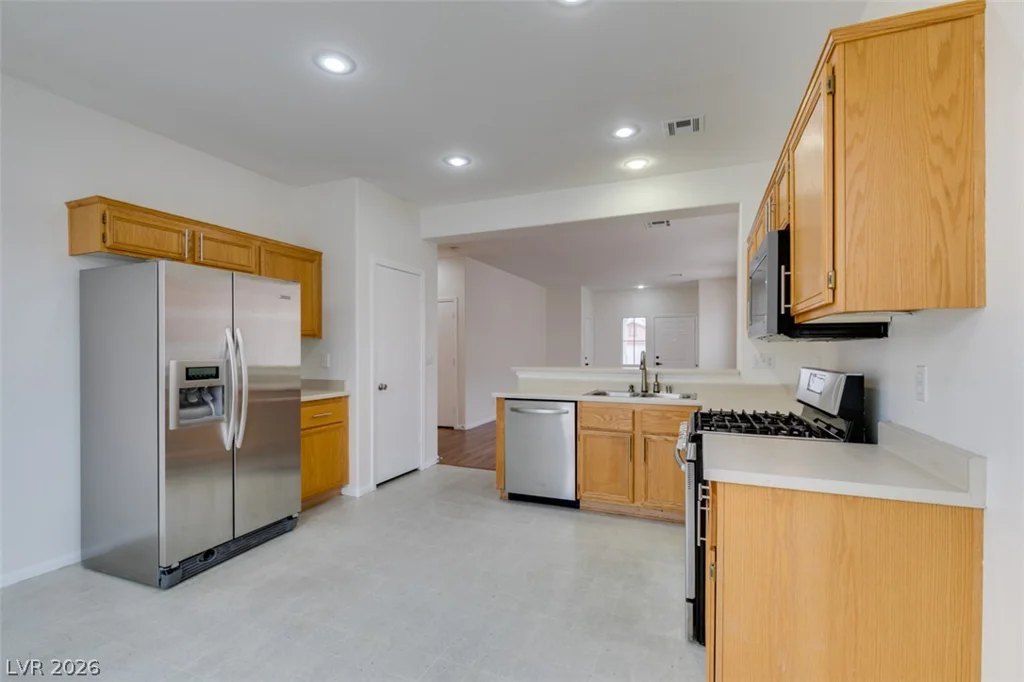 9912 Oriole Crest, Las Vegas, NV 89117