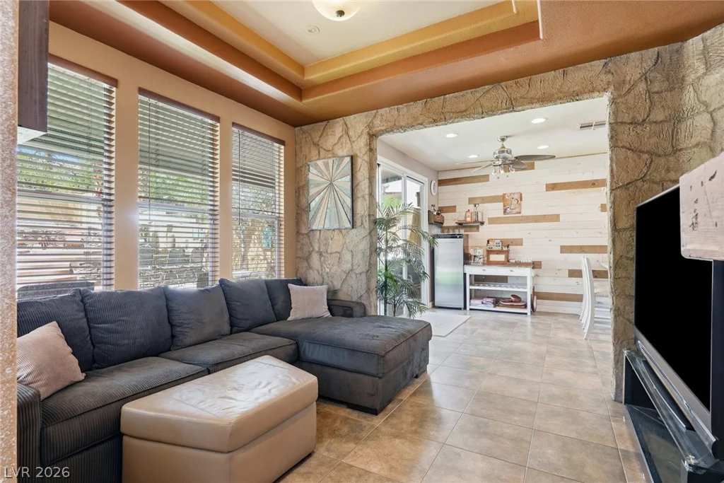 1701 Estrella, Las Vegas, NV 89117