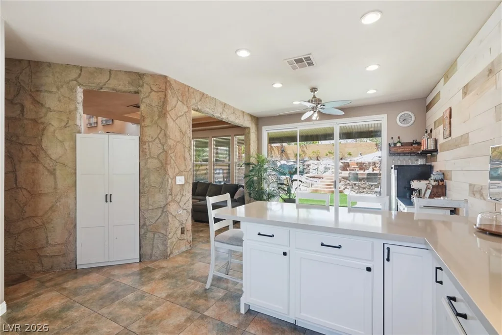 1701 Estrella, Las Vegas, NV 89117