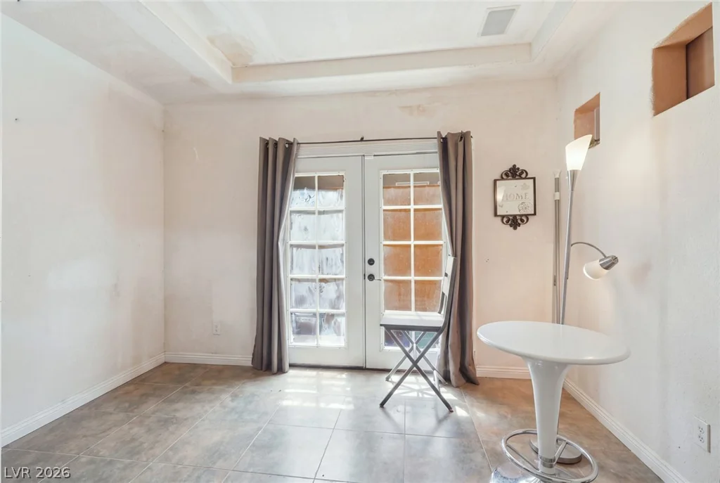 1701 Estrella, Las Vegas, NV 89117