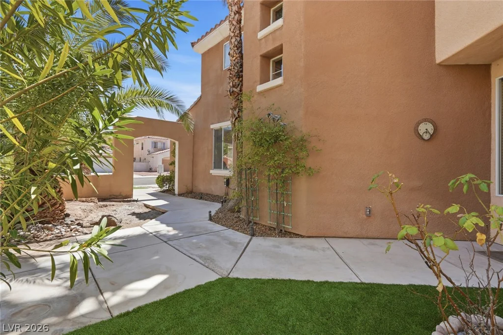 1701 Estrella, Las Vegas, NV 89117