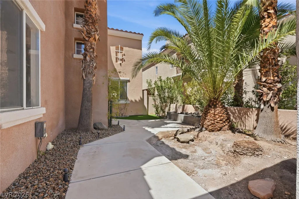 1701 Estrella, Las Vegas, NV 89117