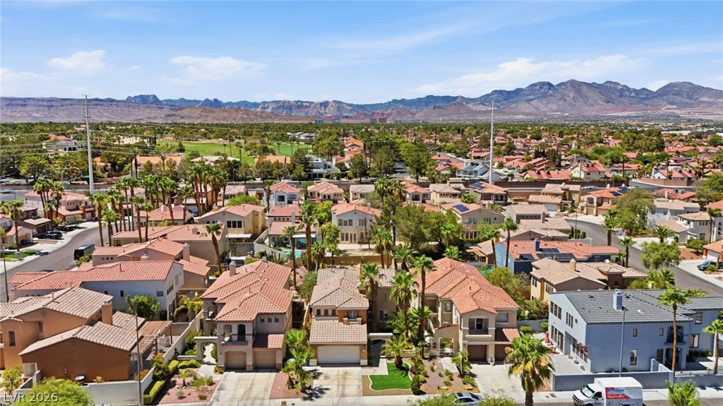 1701 Estrella, Las Vegas, NV 89117