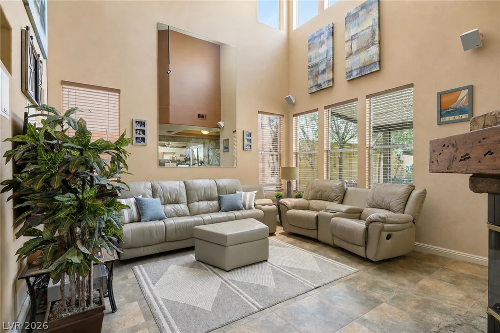 1701 Estrella, Las Vegas, NV 89117