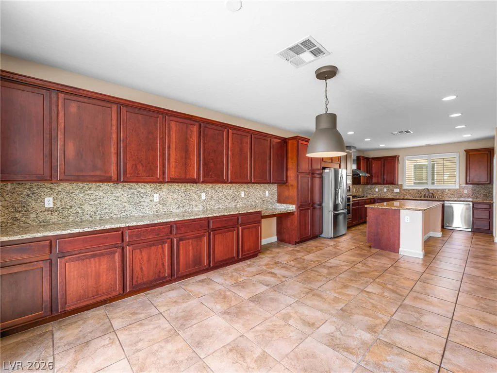6982 Mirkwood, Las Vegas, NV 89178