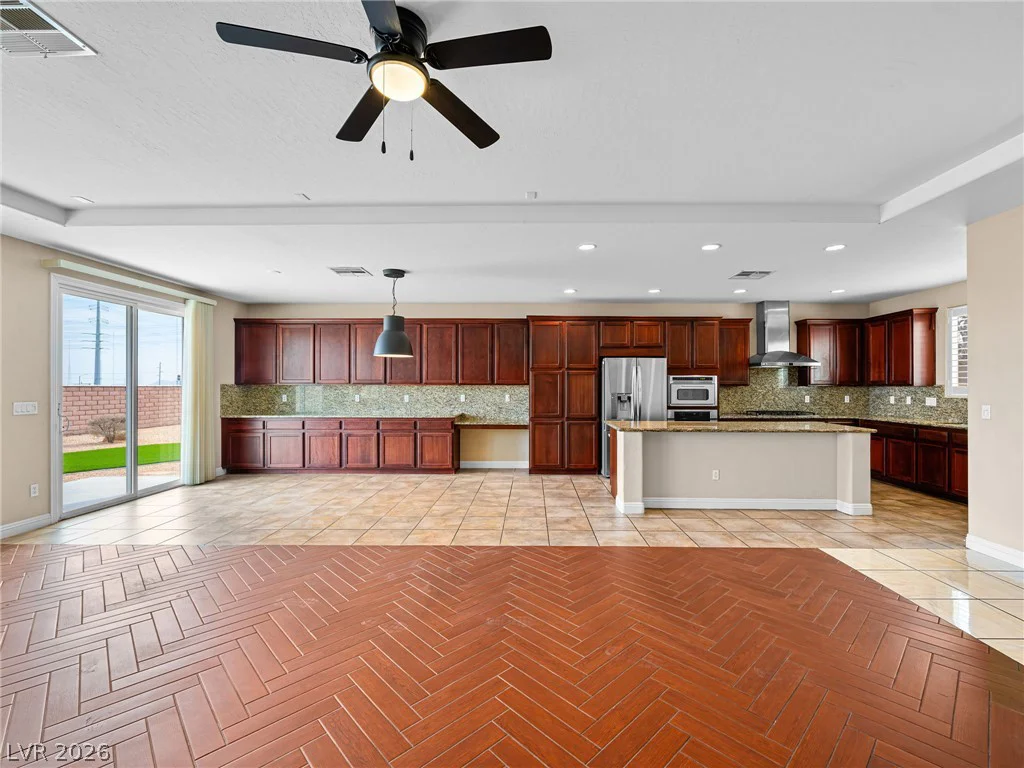 6982 Mirkwood, Las Vegas, NV 89178